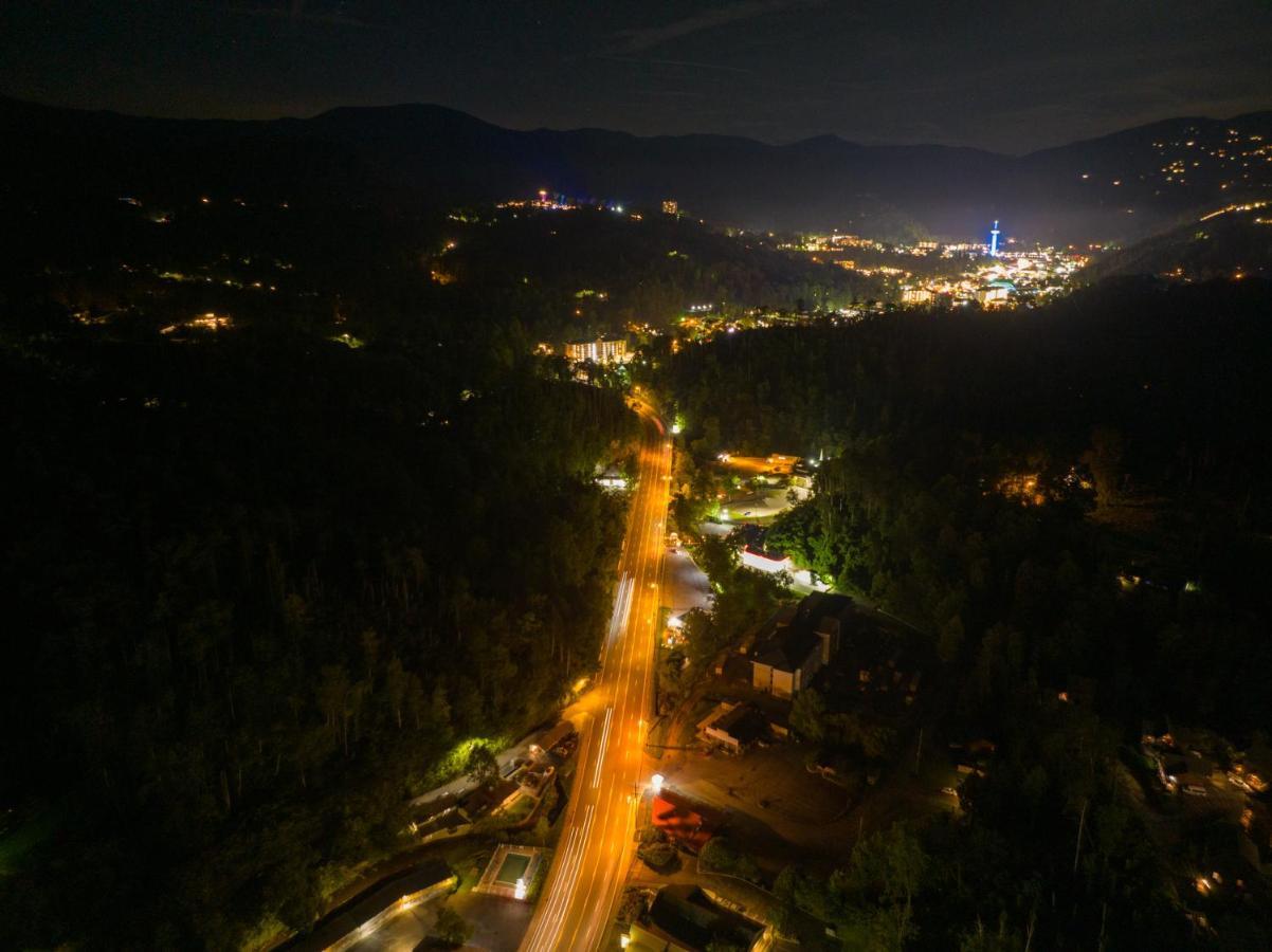 Newly Remodeled Motel In Gatlinburg! Экстерьер фото
